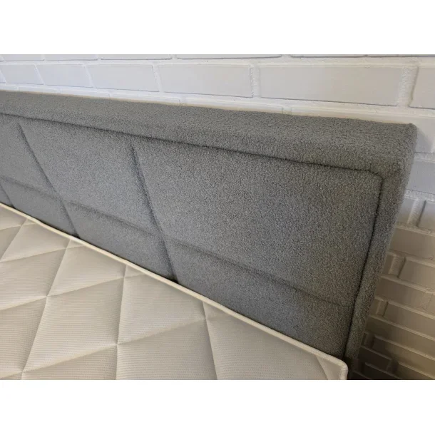 Kontinentalseng 180x200cm inkl. sengegavl - Gr� boucl�